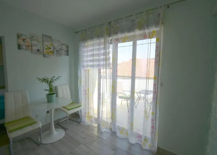Denjak Appartement *